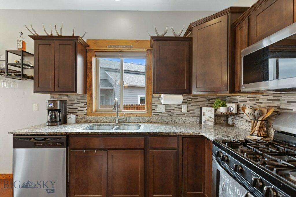 921 New Mexico Drive