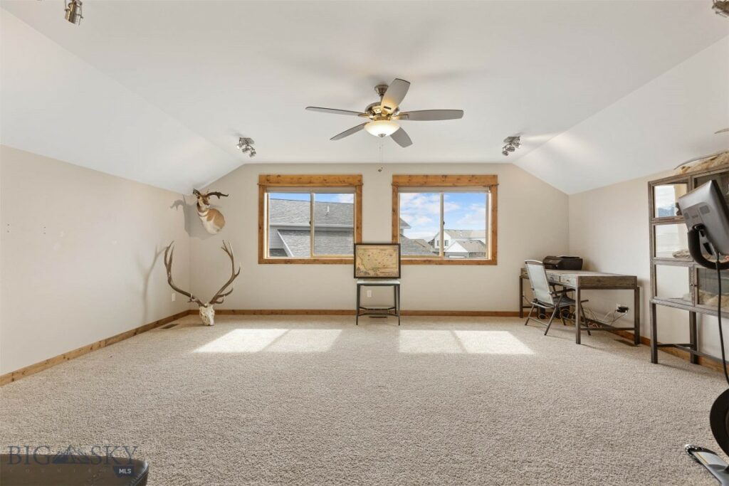 921 New Mexico Drive