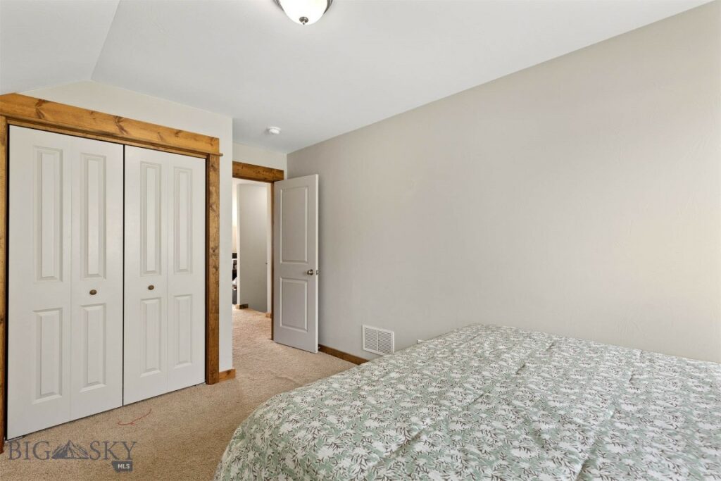 921 New Mexico Drive