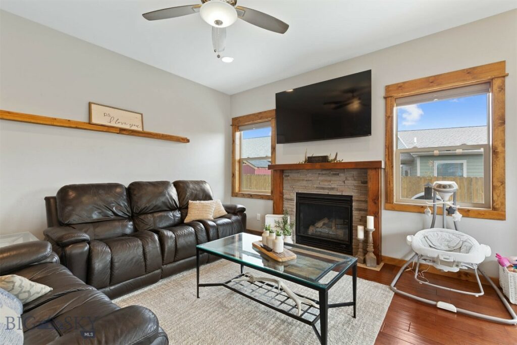 921 New Mexico Drive