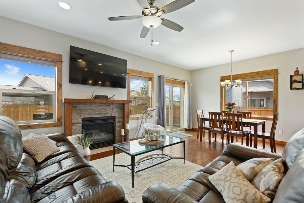 921 New Mexico Drive