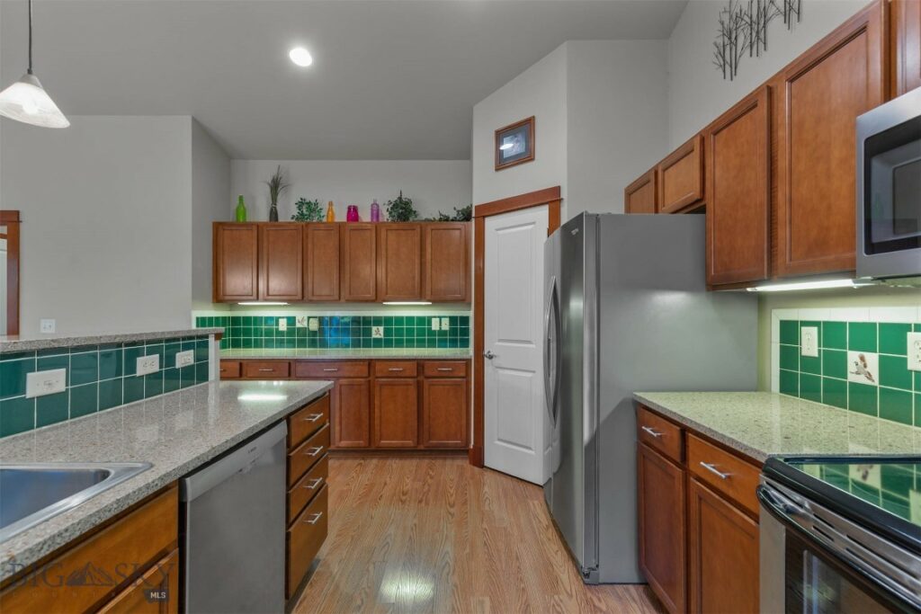 Bozeman MT 59718 - 17