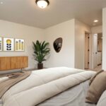 935 Forestglen Drive