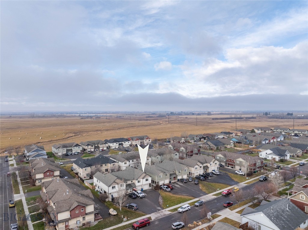 935 Forestglen Drive