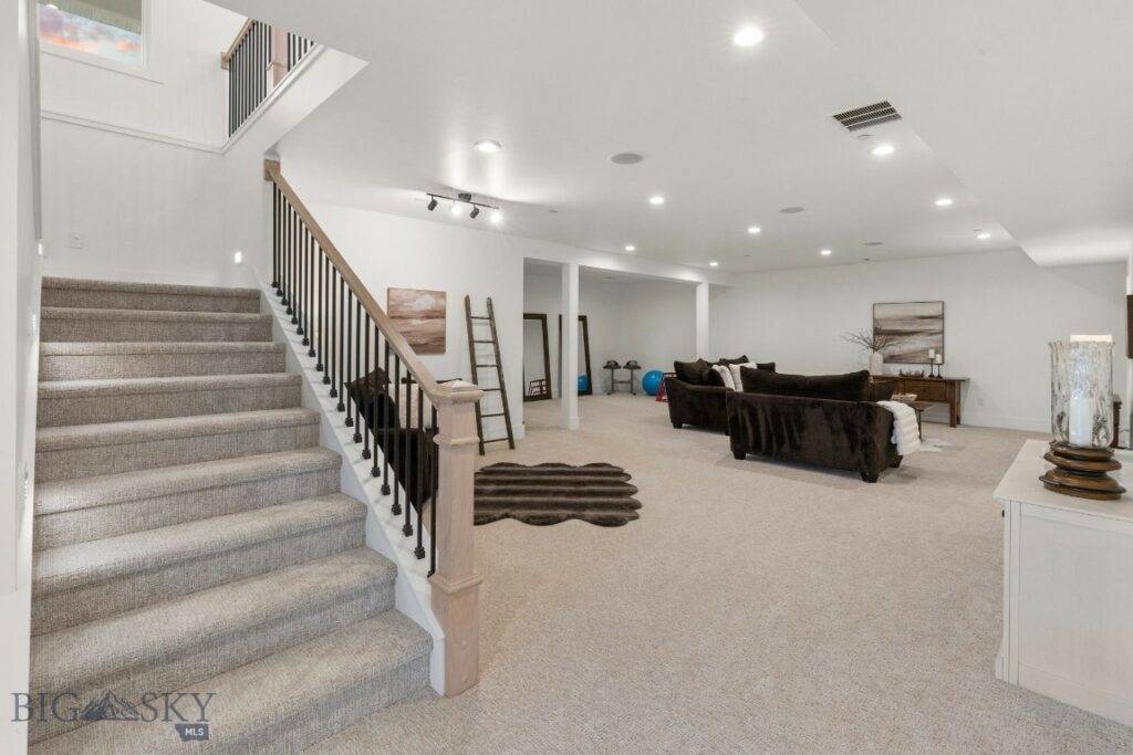 94 Snowcat Drive