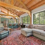 9440 Saddle Mountain