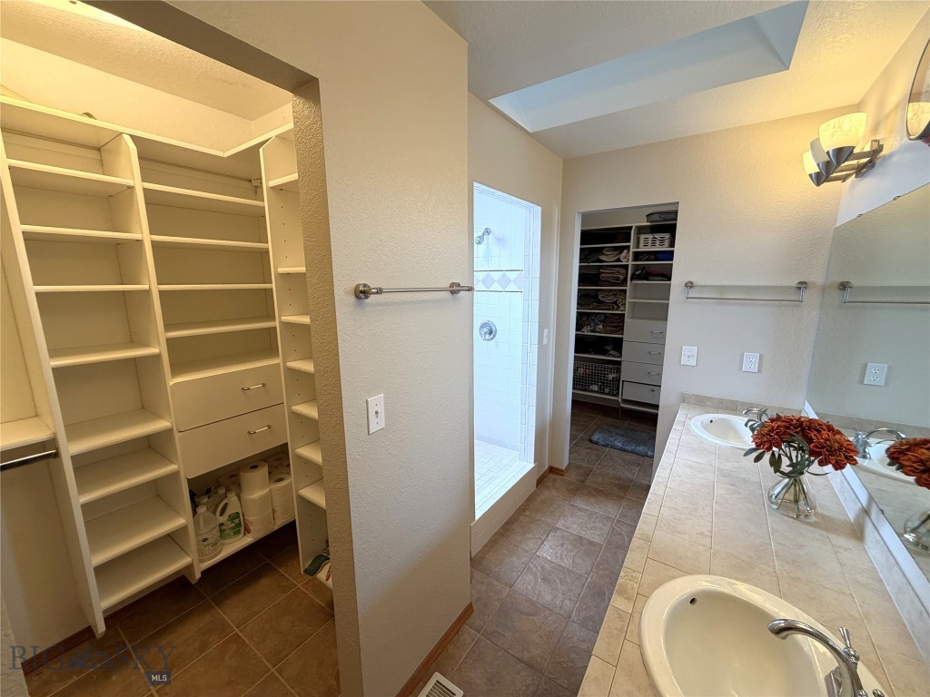 95 Arrowhead Trail