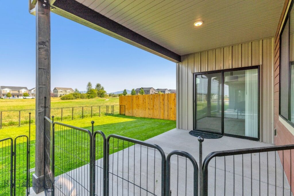 964 Cassandra Lane