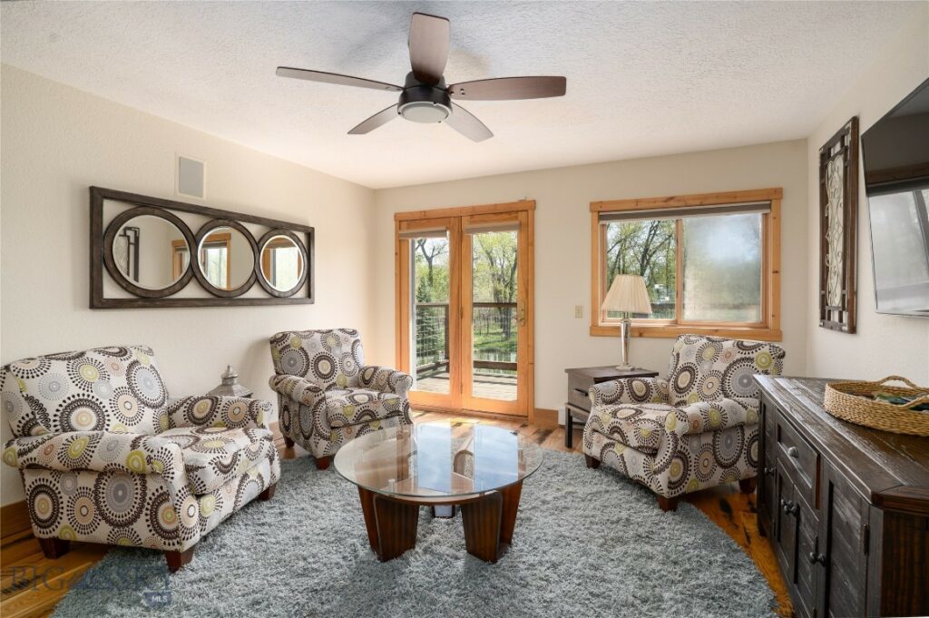 9704 River Road