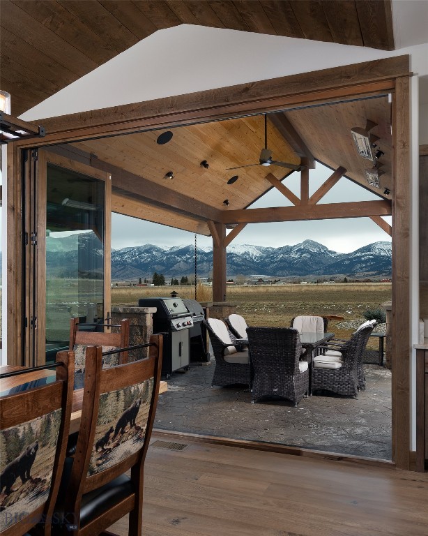 987 Spain Bridge Ranch Road