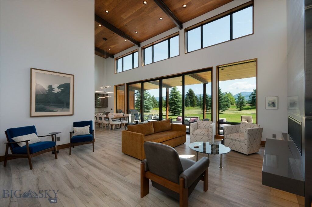 989 Bridger Lake