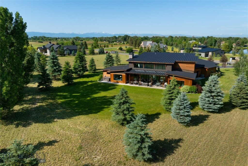 989 Bridger Lake