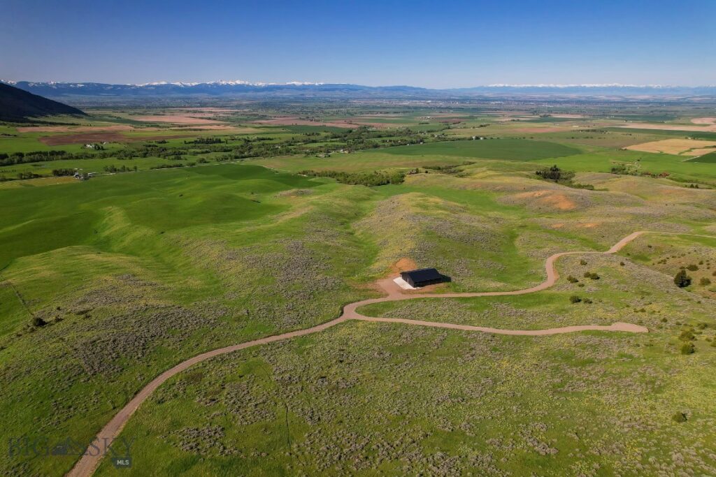 Four Bar Ranches Corbly Gulch Road