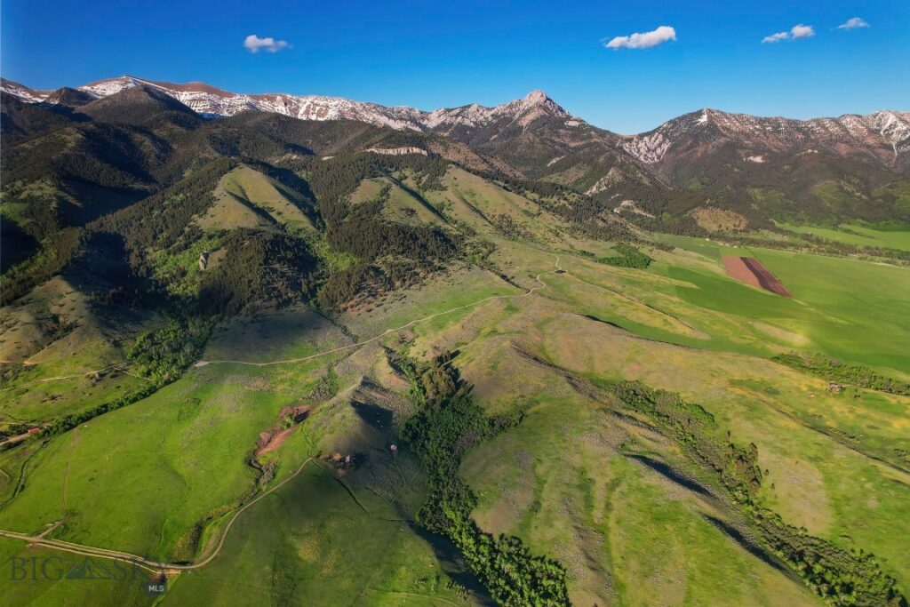 Four Bar Ranches Corbly Gulch Road