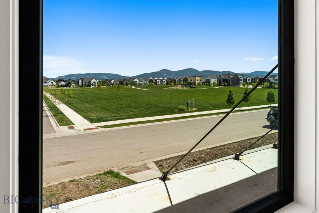 Lot 11 S Riparian Way