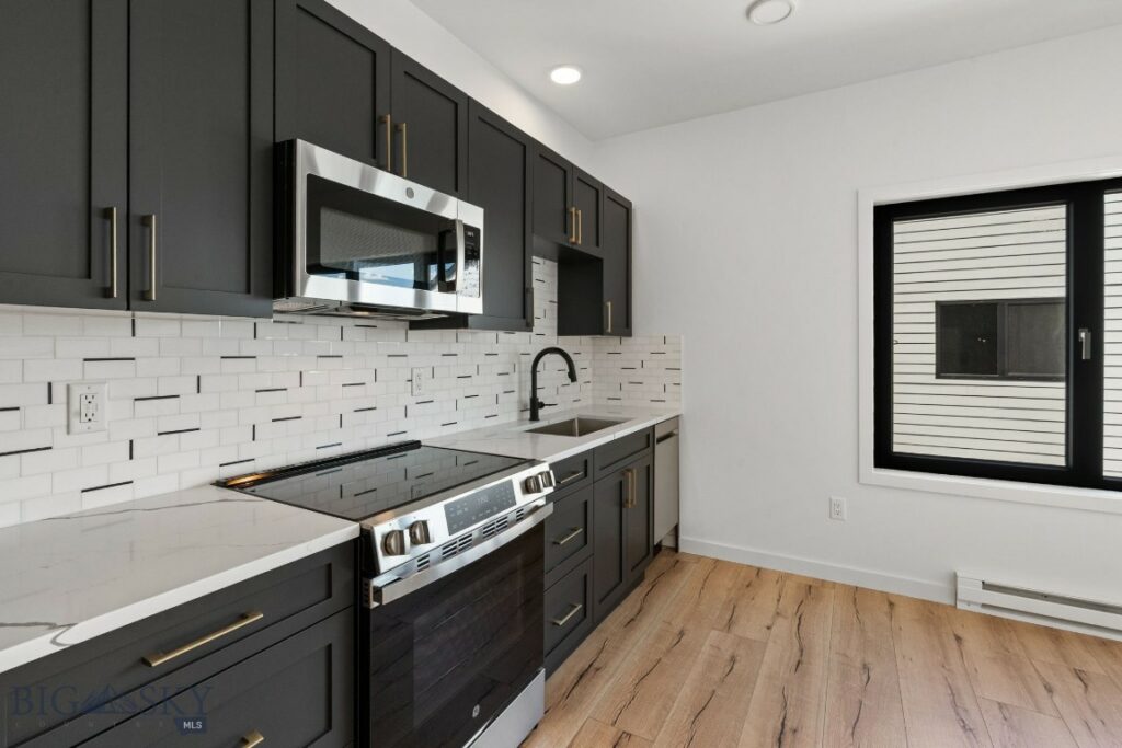 Lot 11 S Riparian Way