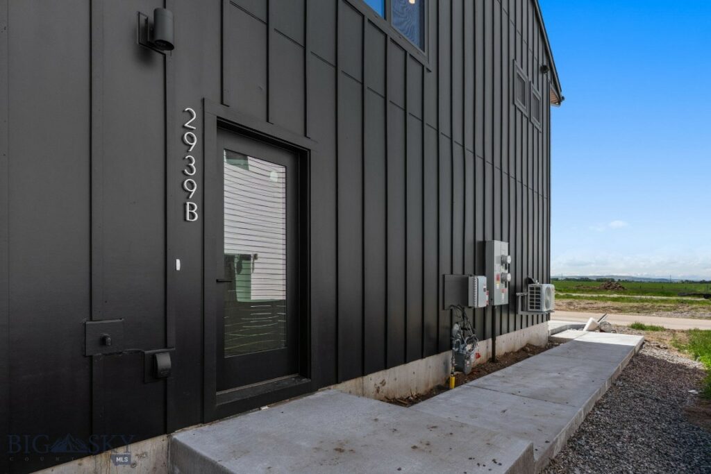 Lot 11 S Riparian Way