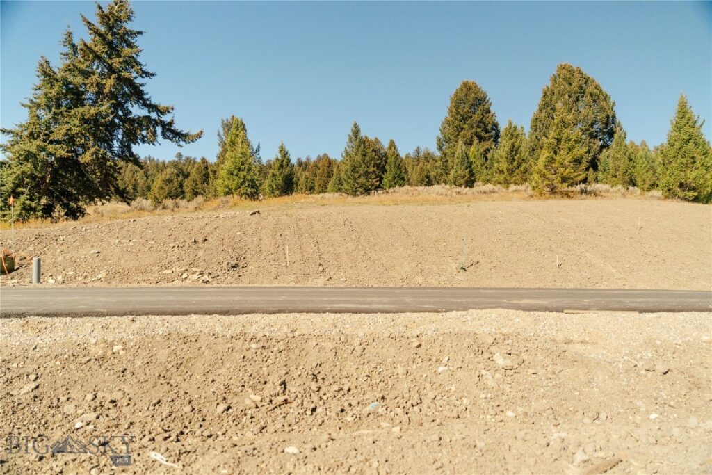 Lot 16 Upper Whitefish Drive