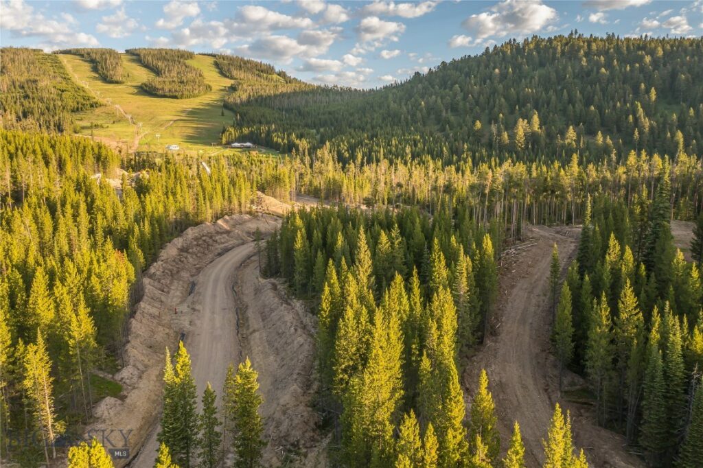 Lot 2 Highlands West