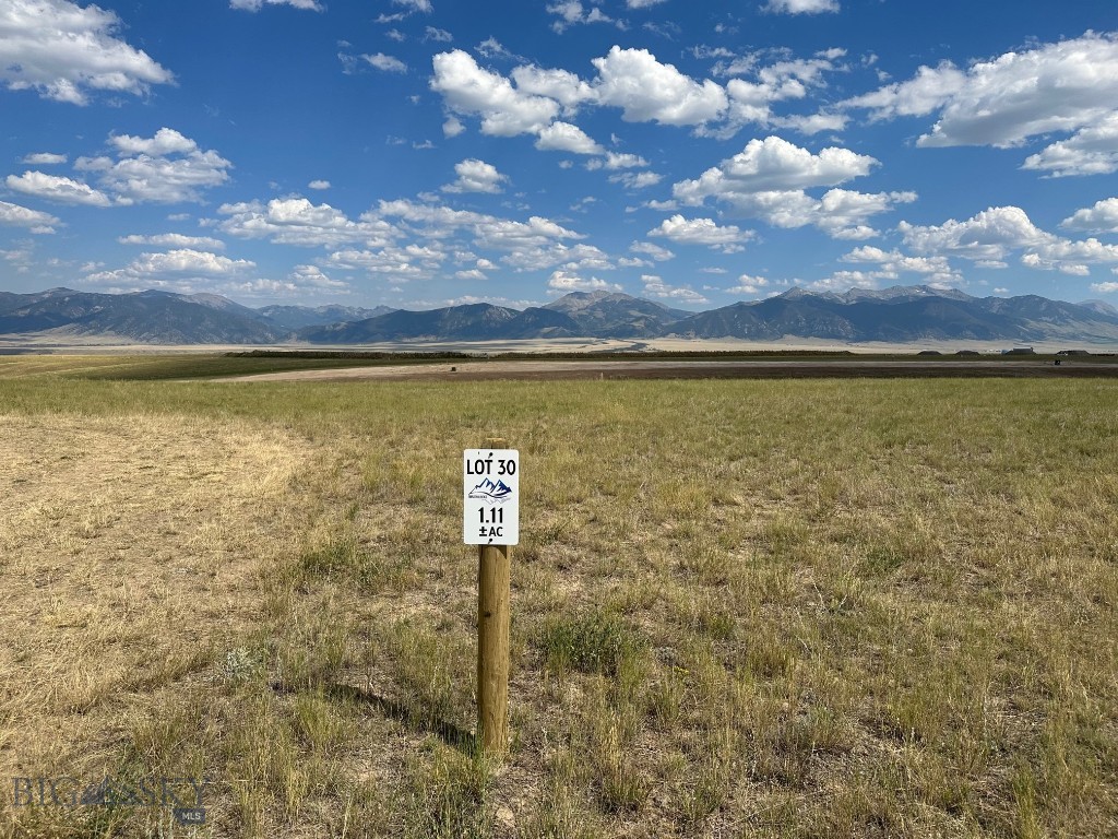 Lot 30 Shadow Ridge Subdivision