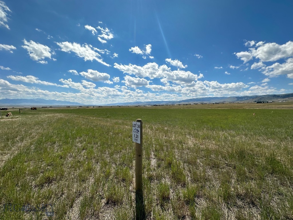 Lot 36 Shadow Ridge Subdivision