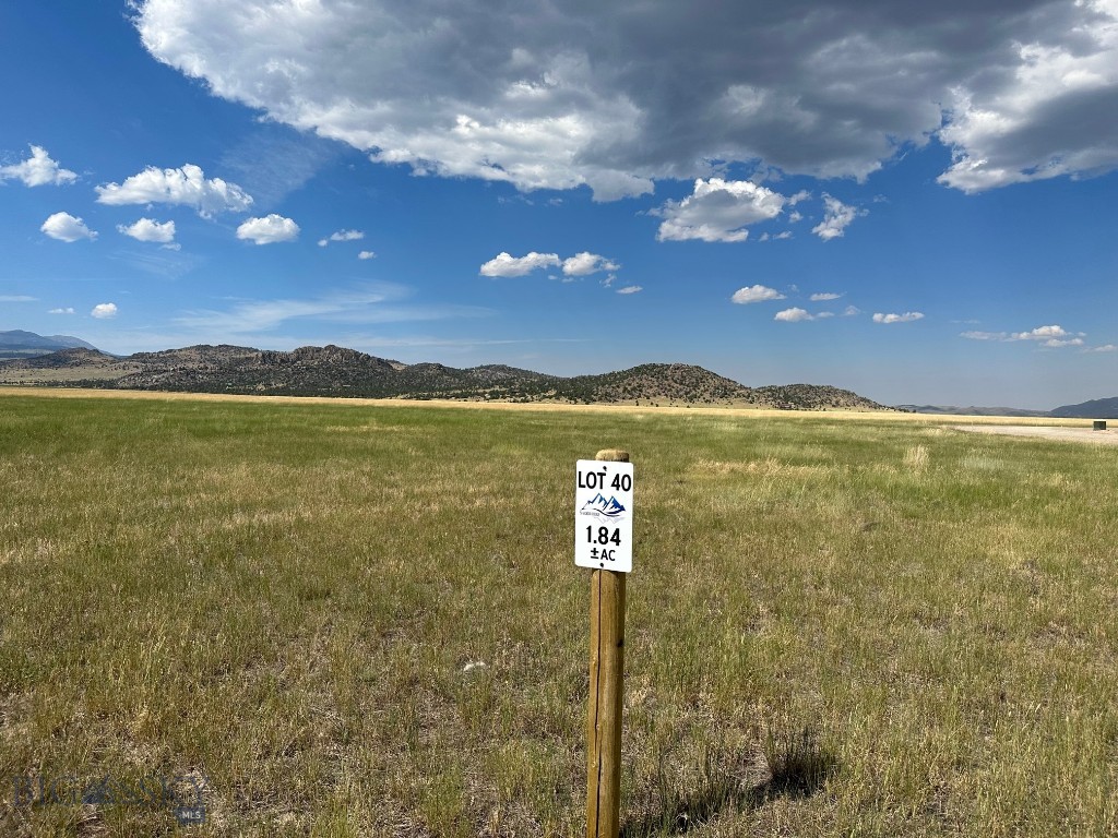 Lot 40 Shadow Ridge Subdivision