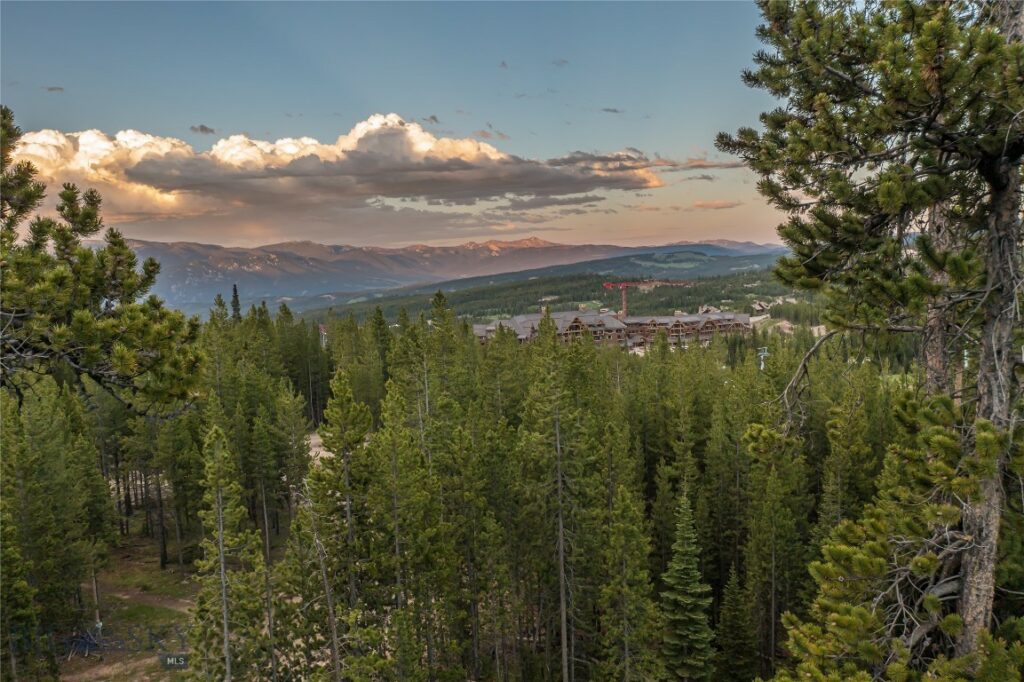 Lot 5 Highlands West