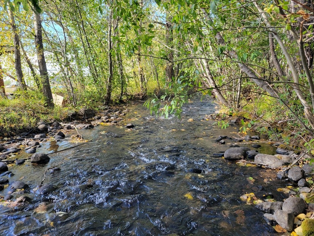 NHN Hyalite Canyon Road