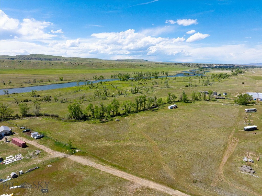 NHN Madison River Road