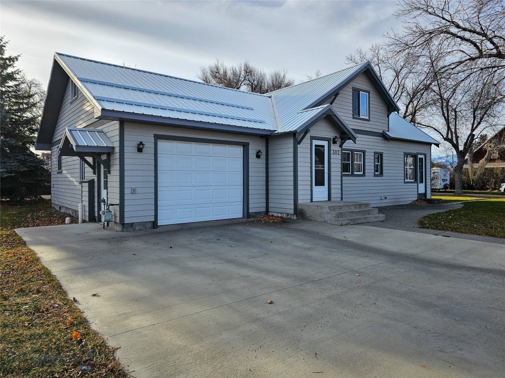 Unknown - 4