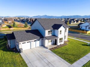 18 Arrow Peak Court, Bozeman MT 59718