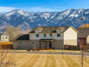 339 Heights Circle, Bozeman MT 59718