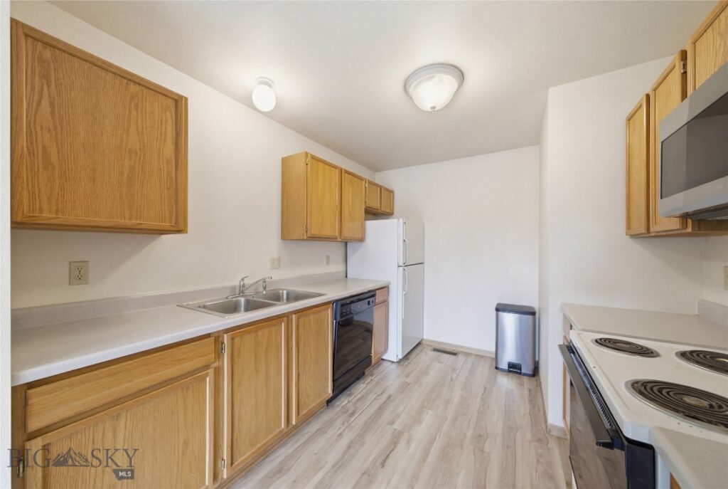 Unknown - 49