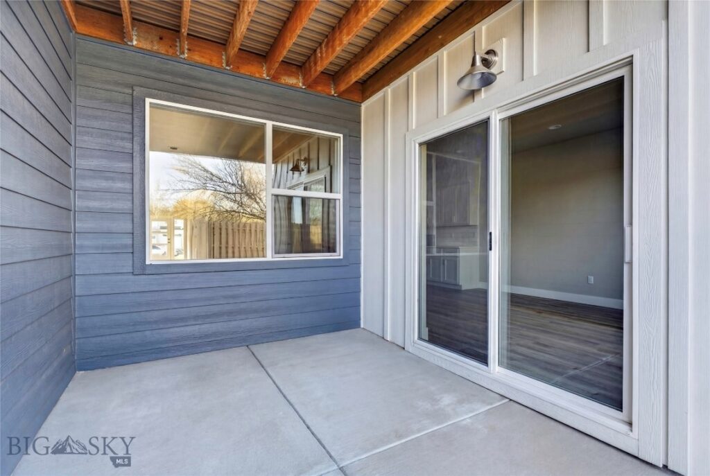 Unknown - 27