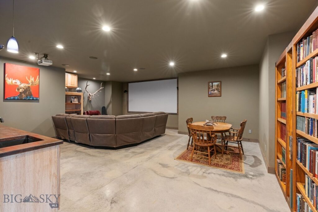 Unknown - 50