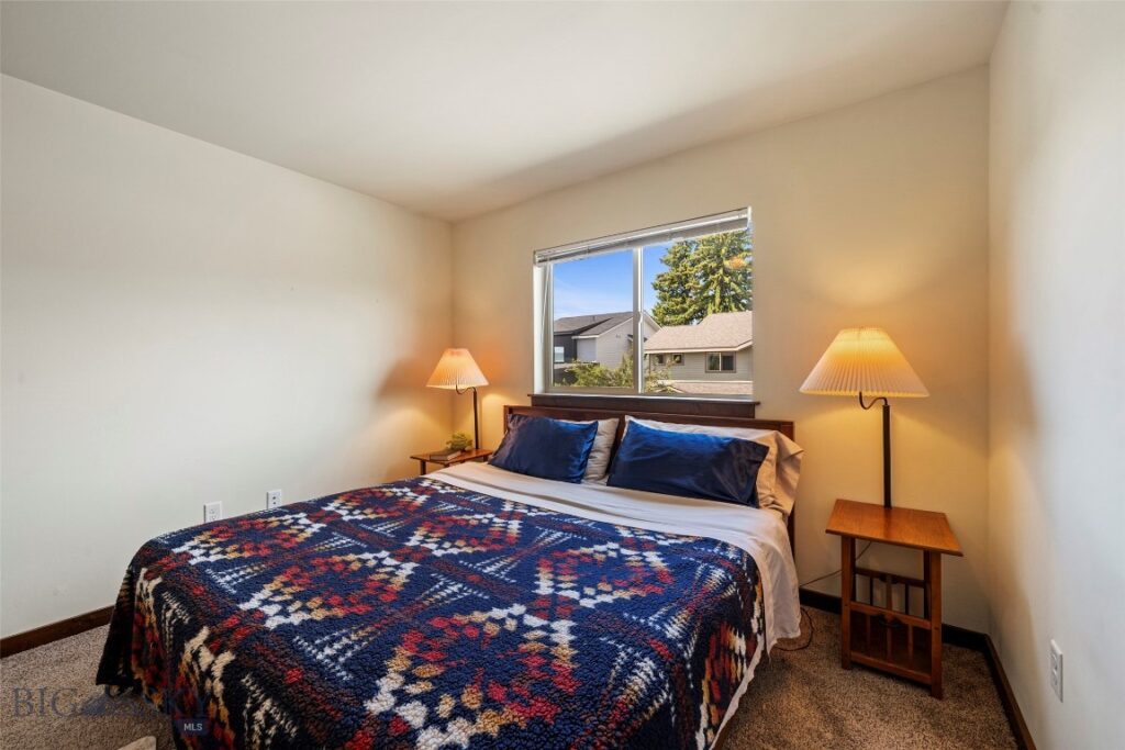 Unknown - 15