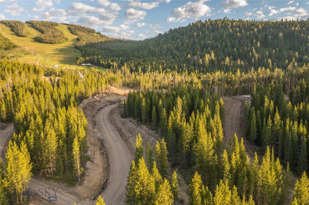 Lot 2 Highlands West