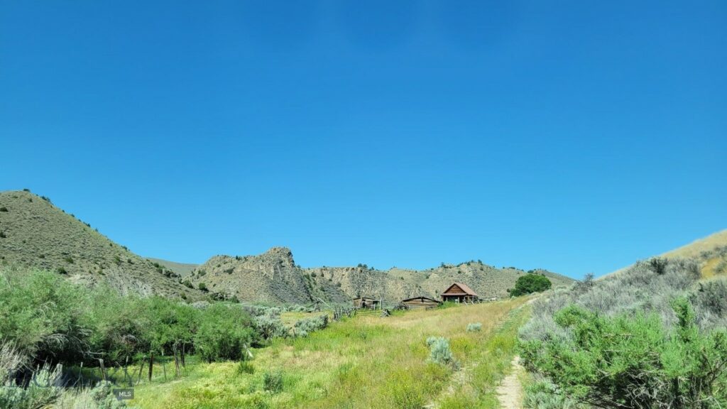 Rural Grasshopper Creek